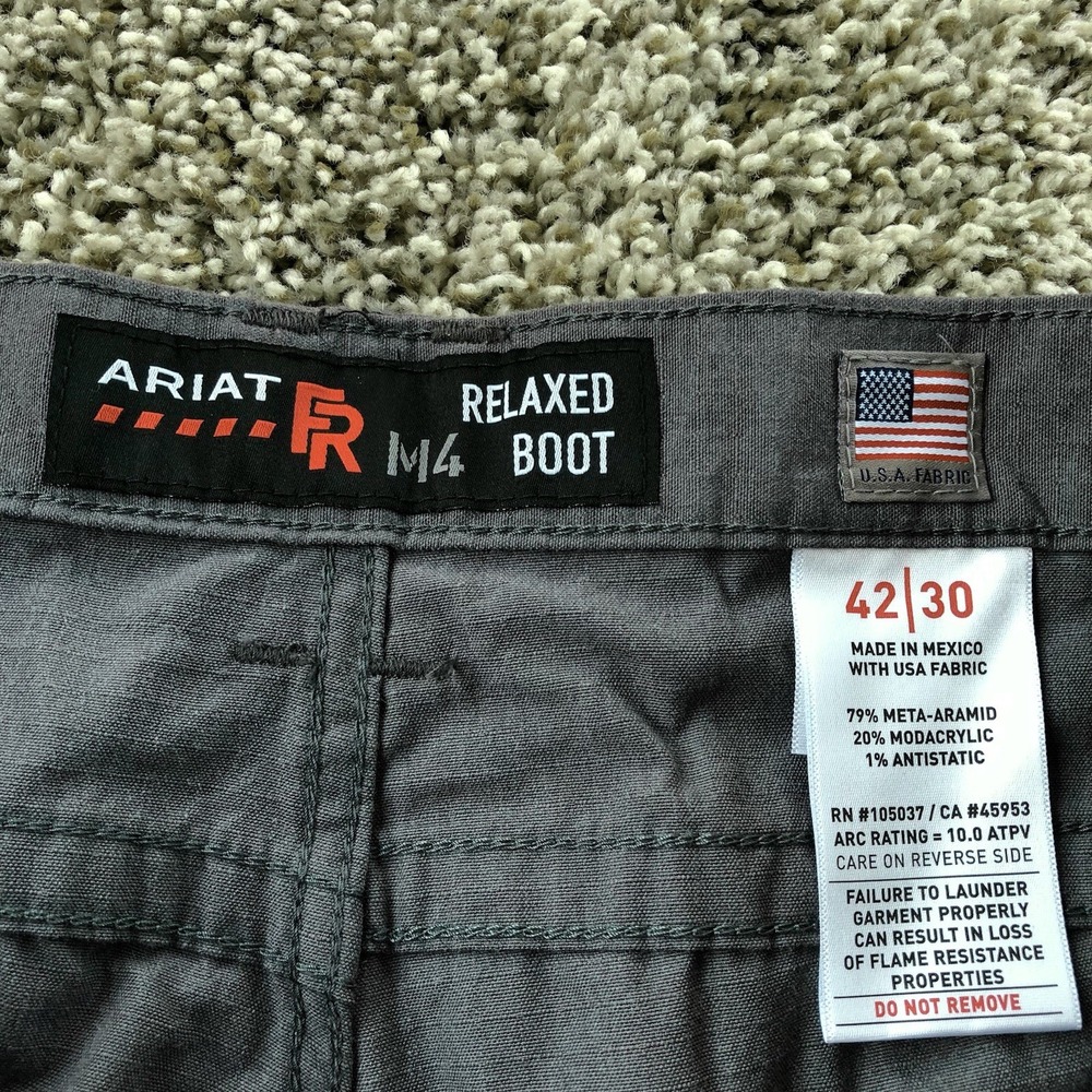 Ariat FR M4 Relaxed Boot Work Pants Mens 42x30 Gray Ripstop Flame Resistant EUC - Picture 3 of 8